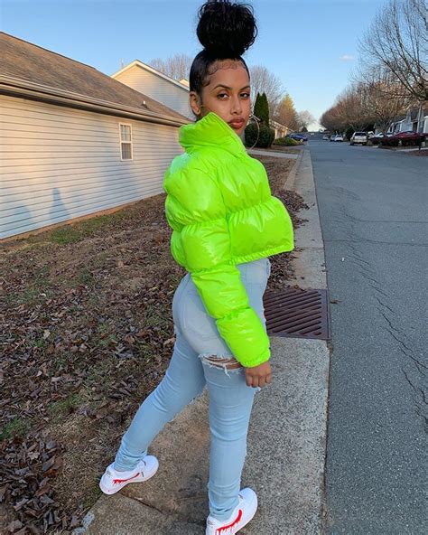 Nana On Instagram “she Got A Name But Everybody Call Her Fine Ass 💋💚 Jacket Jeans