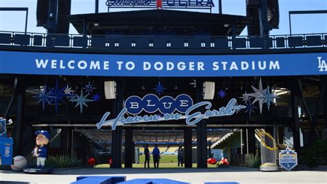 Dodgers To Again Dedicate Seating For Fully Vaccinated Fans Nbc Los