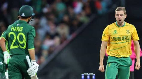 Pakistan Keep Slim World Cup Hopes Alive With South Africa Win