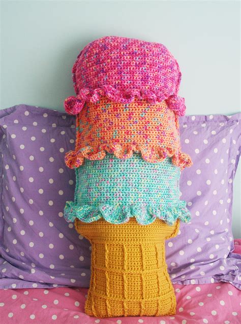 Crochet hearts dress up blankets and accessories. Free Crochet Pattern: Rainbow Sherbet Throw Pillow ...