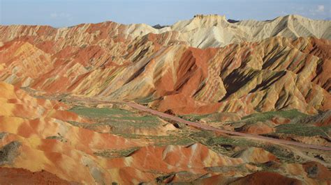 Travel Guide The Rainbow Mountains In Zhangye