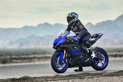 As a track motorcycle, the 2006 yamaha r6 is hard to fault. YZF-R6 - Motorcycles - Yamaha Motor