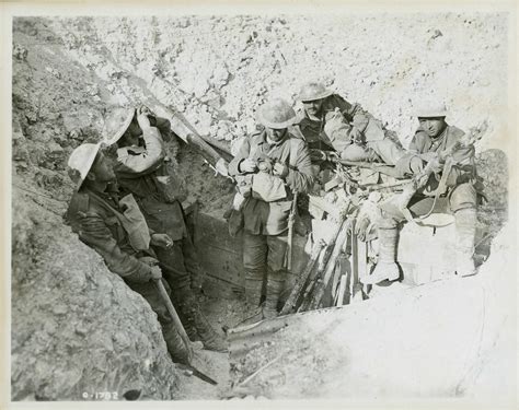 Battles And Fighting Photographs Captured Trenches At Hill 70