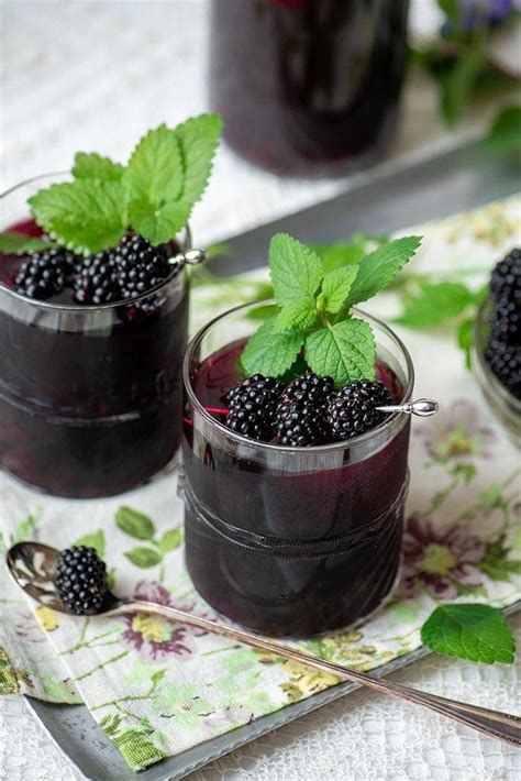 Easy Blackberry Sangria Make A Pitcher Or A Single Glass Blackberry Sangria Summer Sangria