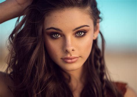 2048x1458 face model girl woman brunette wallpaper coolwallpapers me