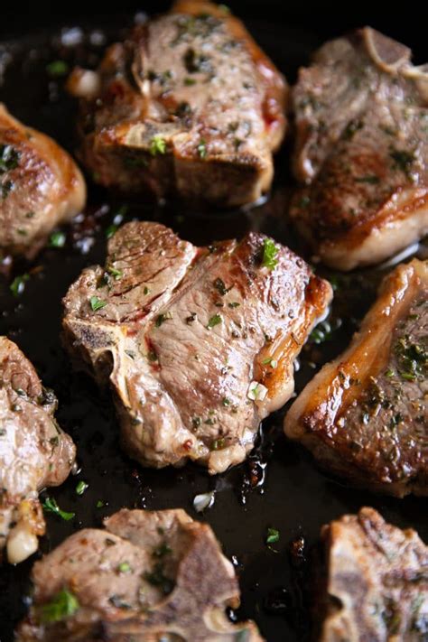 How to cook lamb chops. Garlic Herb Lamb Chops (How to Cook Lamb Chops) - The ...