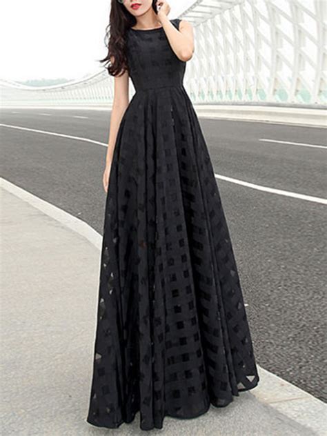Increase its distinguished style by adding gold jewelry and black pumps. Black Cut Out Polyester Maxi Dress for Women - Power Day Sale