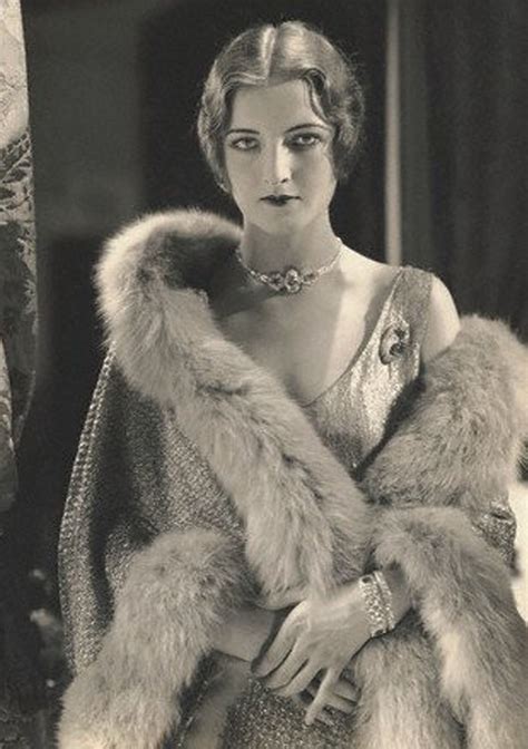 1920s Flapper Fashion 1921 1920s Fashion Flapper Style 1920s Photos