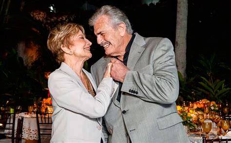 We did not find results for: Após 56 anos de casados, Glória Menezes se declara para ...