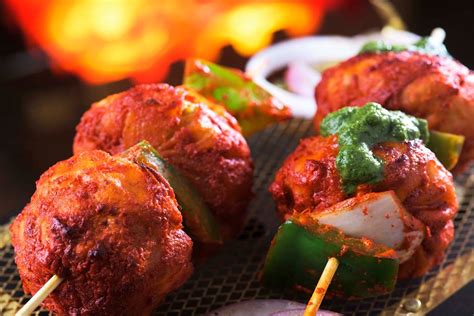 5 Best Places To Eat Tandoori Momos In Delhi
