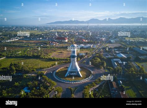 Indonesia Monument Hi Res Stock Photography And Images Alamy