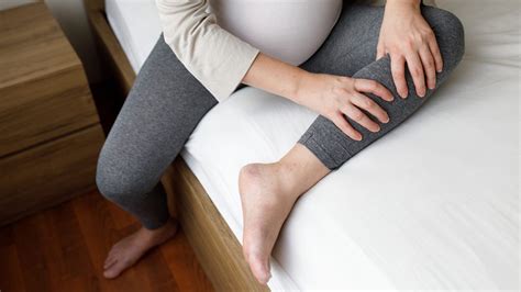 Pain In Groin And Down Leg In Females Causes And Treatment