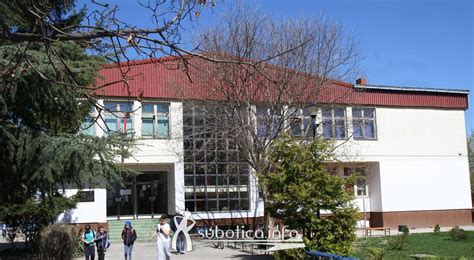 Grad je upoznat s tim, prepoznao je te probleme, kaže ravnatelj. Obnovljene školske zgrade OŠ Sveti Sava | www.subotica ...