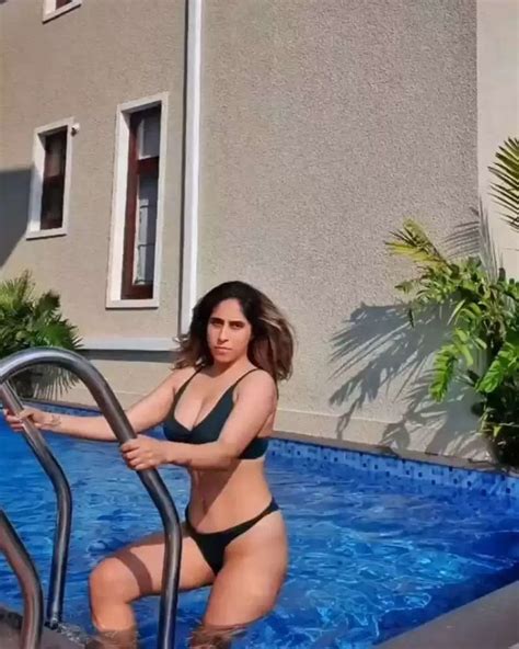 Photo Gallery Singer Neha Bhasin Was Seen Flaunting Her Toned Figure In A Bikini See Her Hot