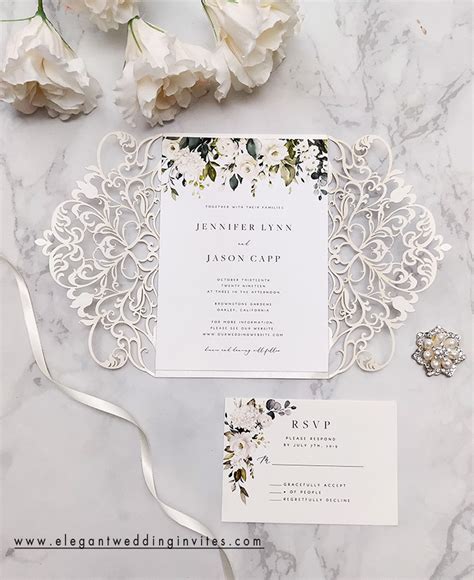 How To Create An Elegant Wedding Invitation