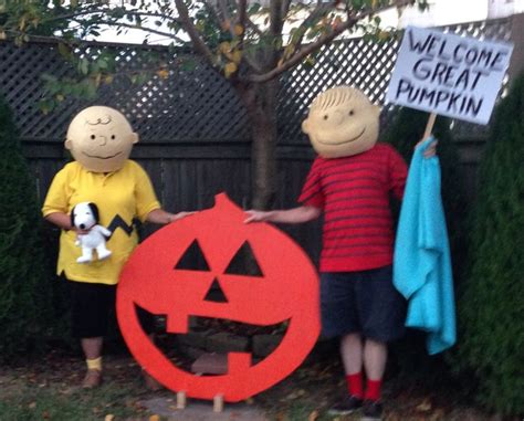 Charlie Brown And Linus Halloween Costumes Masks Are