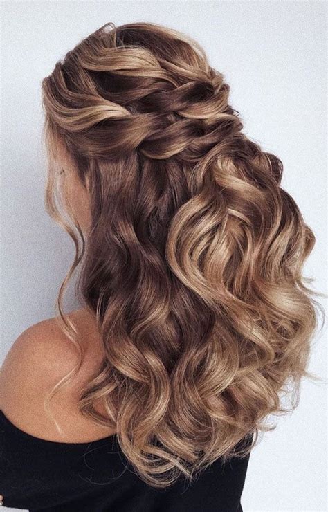 43 Gorgeous Half Up Half Down Hairstyles That Perfect For A Rustic Wedding Long Hair Styles