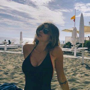 Sara Scaperrotta Fidanzata Zaniolo Spopola Su Instagram Con Foto