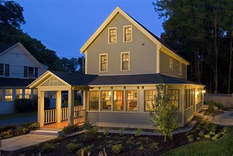 Cottage Revival New England Cottage New England Homes Craftsman Front