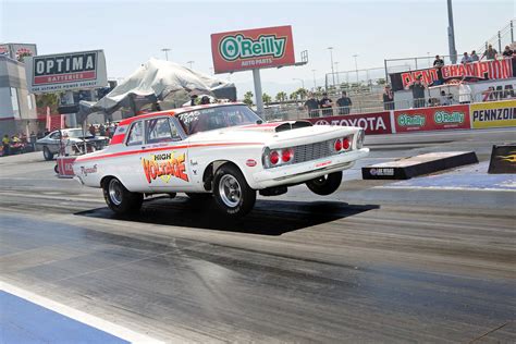 Mopars At The 2018 Muscle Cars At The Strip Drag Racing Photo Gallery