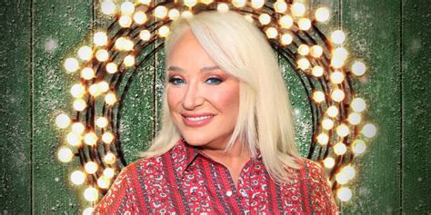 Tanya Tucker Stars In Paramount Networks A Nashville Country Christmas