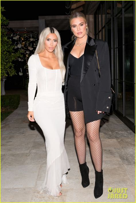 Photo Kim Kardashian Gets Support From Sister Khloe Mom Kris Jenner At