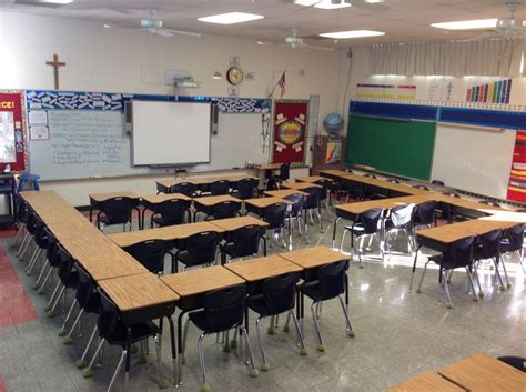 43 Best Classroom Set Up Desk Arrangements Images On Pinterest