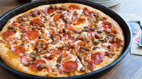 The Healthiest And Unhealthiest Menu Items At Pizza Hut