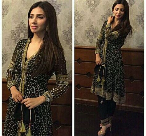 Stunning Mahira Khan In Black Dress Mahira Khan Dresses Pakistani