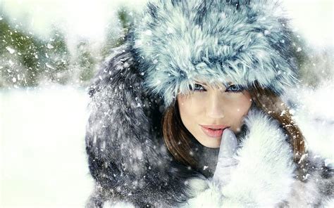 1920x1080px 1080p free download beauty glove girl model snow woman fur winter hat hd