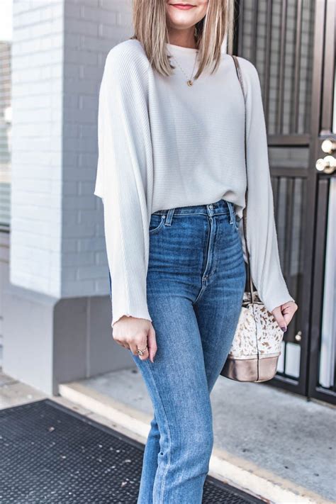 The 23 Amazon Top You Need Right Now Style Worthy White Tops