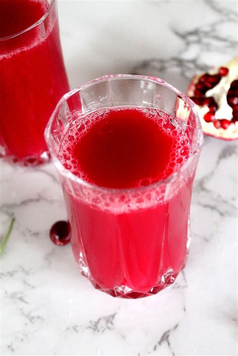 Cranberry Pomegranate Juice Living Smart And Healthy