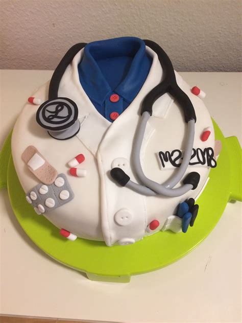 Doctors Cake M Abschluss Pr Fung Staatsexamen Medizin Fondant Torte Cake Decorating