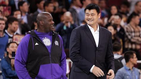 Watch Centers Of The Universe Shaq And Yao Online Youtube Tv Free Trial