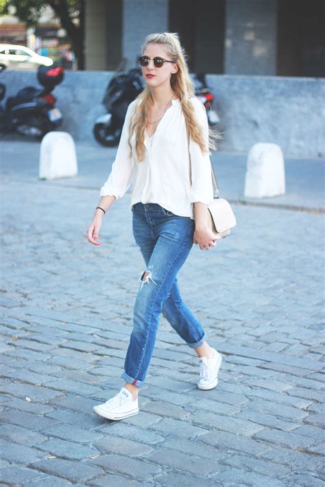 21 Trending Spring Street Style Outfits For Women This Year Clothes