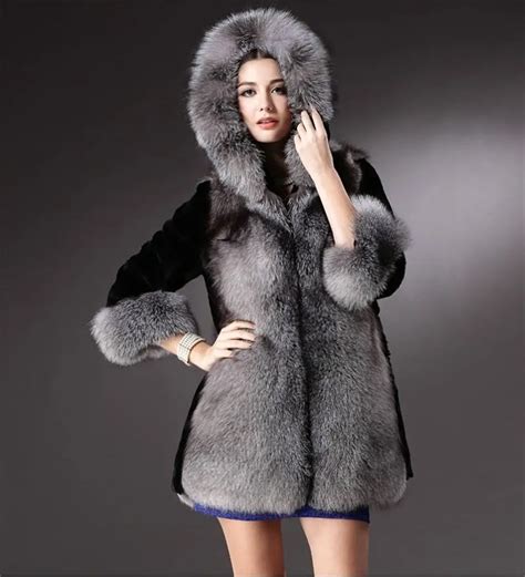 2017 Luxury Faux Fur Womens Jackets Winter Warm Jacket Women Fox Fur Long Hooded Thick Coats