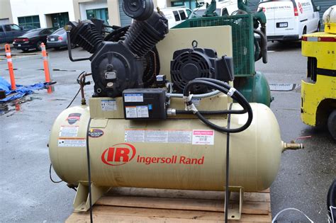 Used Ingersoll Rand 15 Hp 120 Gallon Two Stage Air Compressor 3 Phase