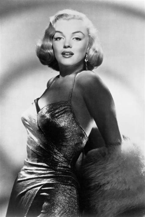 Most Glamorous Photos Of Marilyn Monroe Page Of Wikigrewal