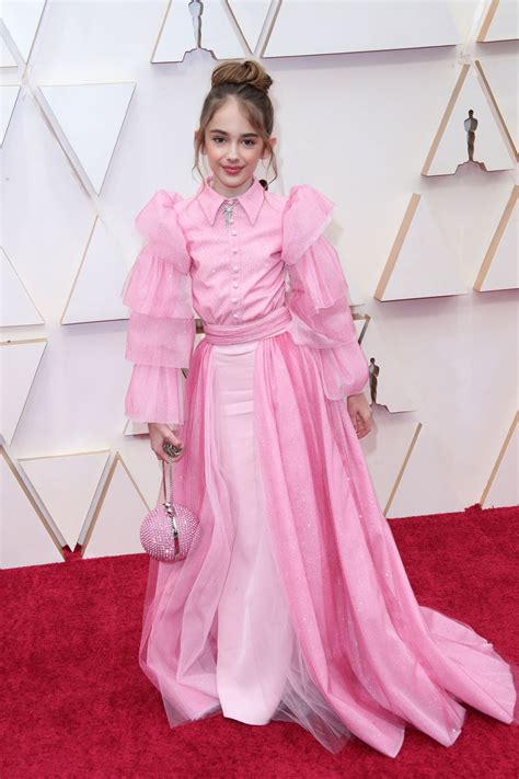 Red carpet hairstyles are a variety of beautiful hairstyles sported by celebrities. Julia Butters - Oscars 2020 Red Carpet • CelebMafia