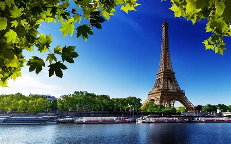 Unduh 98 Kumpulan Wallpapers For Laptop Eiffel Tower Hd Terbaik