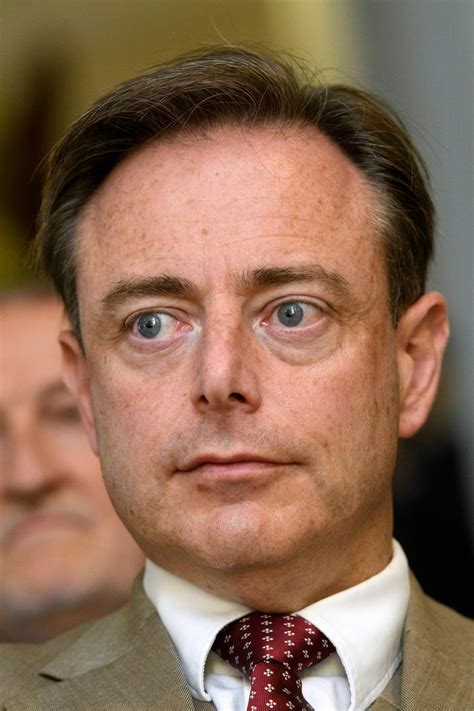 'volledig in het ritme' doet hij de baby shark. Bart De Wever maakt droomreis naar VS | Antwerpen | hln.be