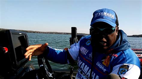 Talking Bassmaster Classic Youtube