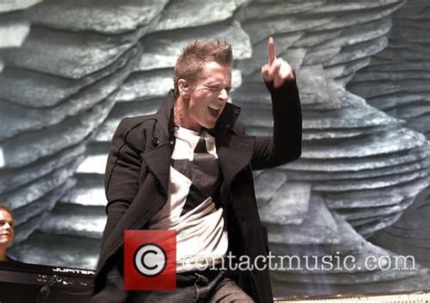 Ritchie Neville 5ive In Concert 13 Pictures