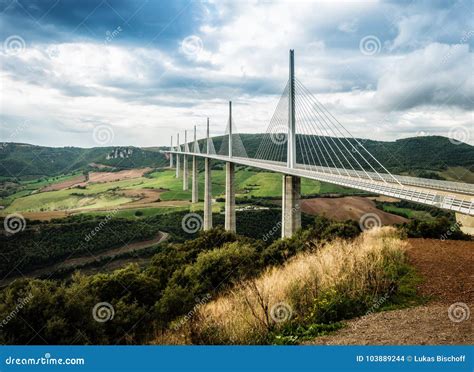 Hoogste Brug Op Aarde Millau Viaduct Frankrijk Redactionele Stock