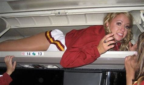 Hilarious Fails Of Hot Girls Caught Doing Dumb Things