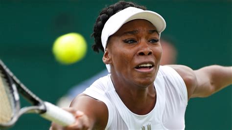Wimbledon Venus Williams Beats Japans Kurumi Nara 7 6 As Andy Murray