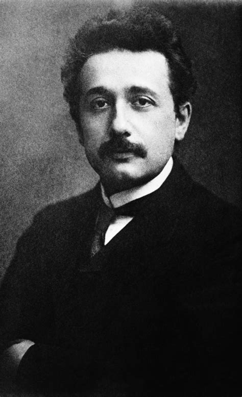 Biography Of Albert Einstein Young Albert Einstein Albert Einstein