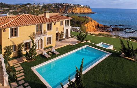 More Pics Of The Newly Listed 65 Million Oceanfront Mansion In Laguna Beach Ca Homes Of The Rich