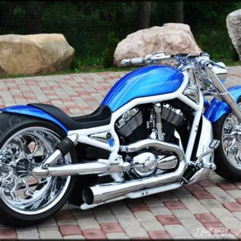 Harley Davidson V Rod Muscle Custom By Dark Kustom In 2020 Harley