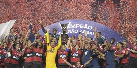 Compare flamengo and sao paulo. São Paulo - SP 2 x 1 Flamengo - RJ - Campeonato Brasileiro ...